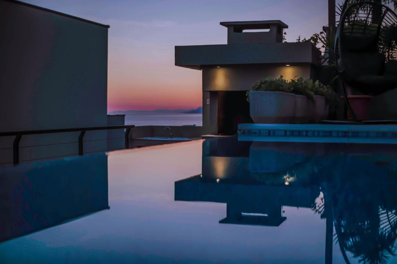 Apartment With Private Pool "Patricia" Makarska Eksteriør bilde