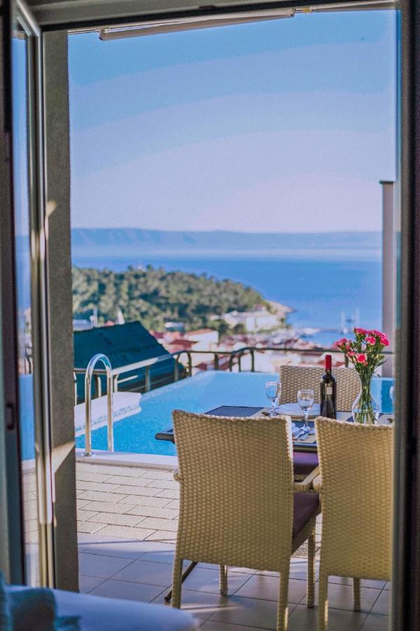 Apartment With Private Pool "Patricia" Makarska Eksteriør bilde